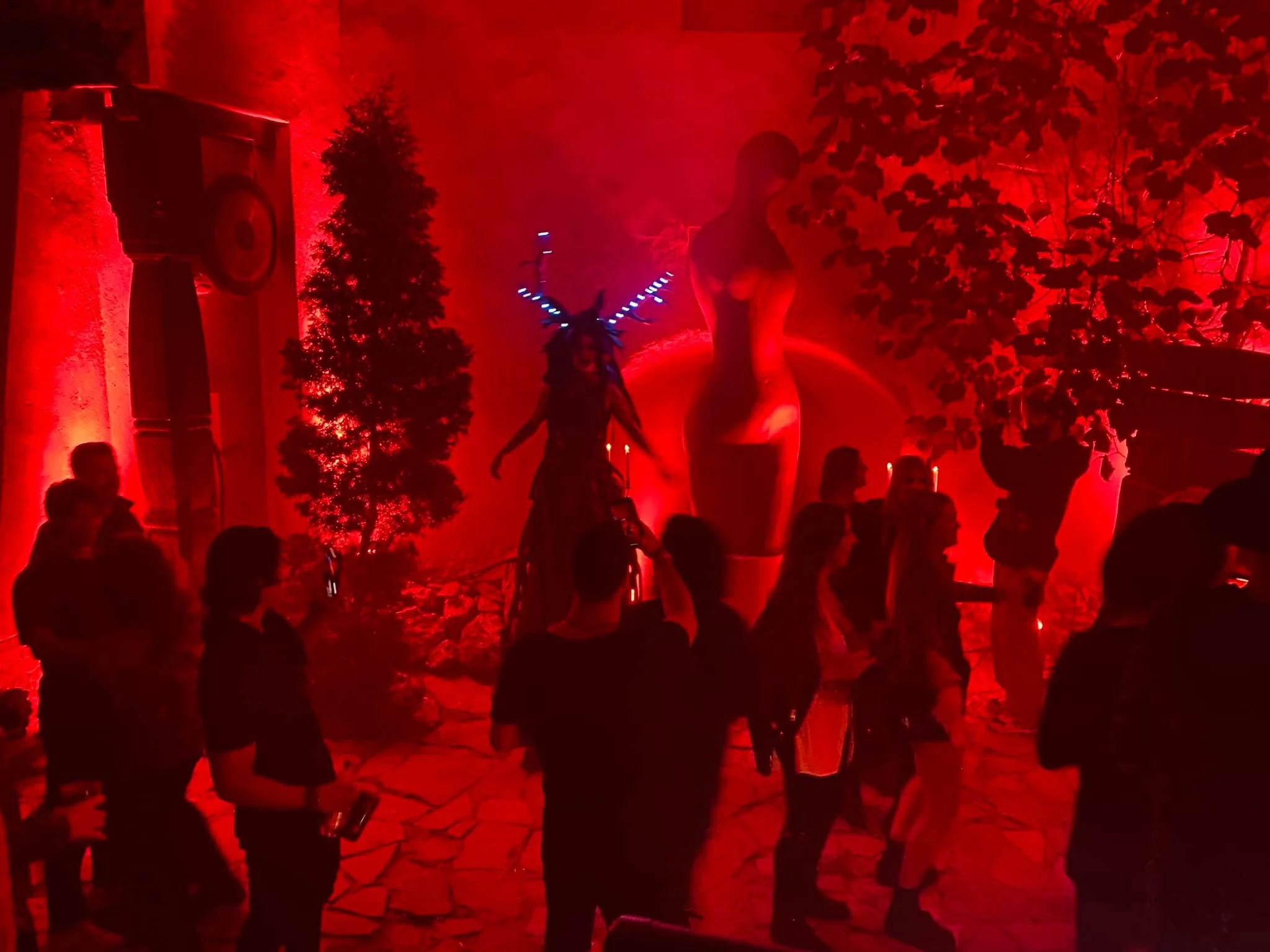 Immersive red lighting