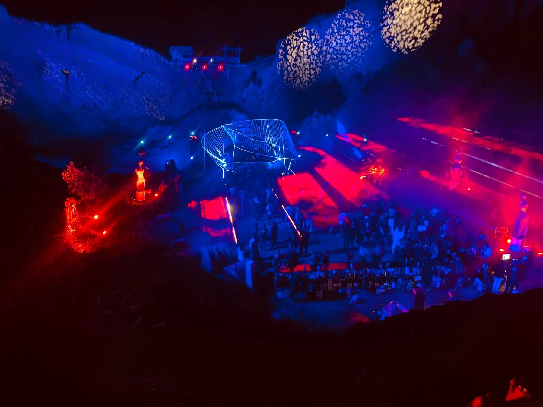Experiență outdoor de light art