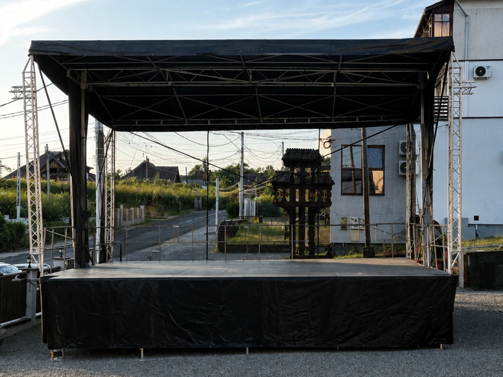 Outdoor stage setup – Geo Events