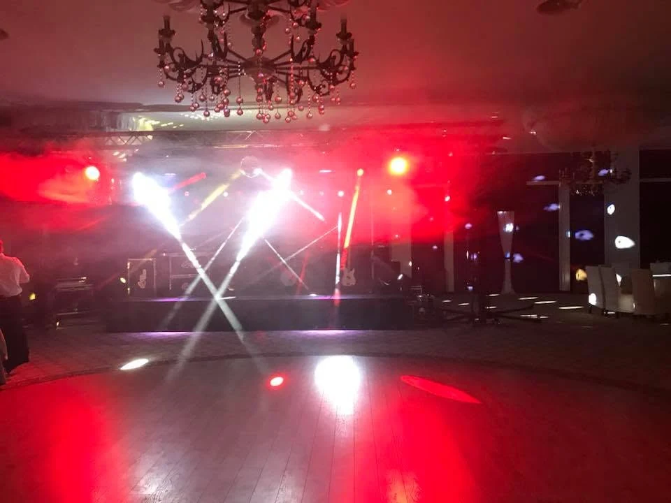 Indoor event lighting